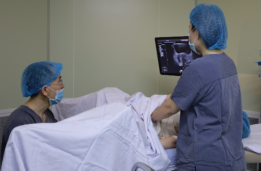 Sinh thường sau thụ tinh nhân tạo an toàn tương đương với mang thai tự nhiên 